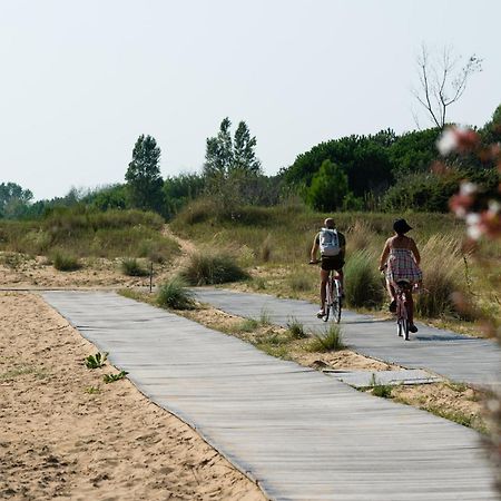 Residenza Al Parco Aparthotel Bibione Bagian luar foto
