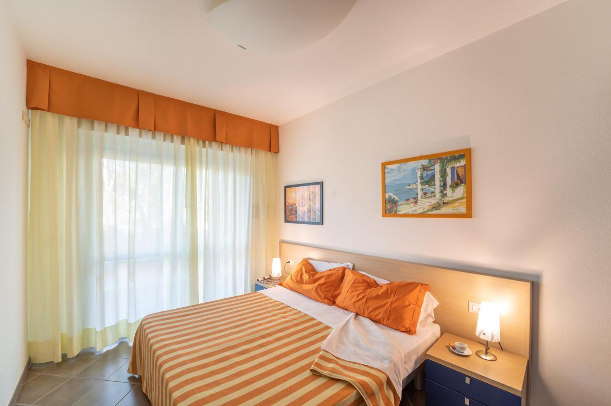 Residenza Al Parco Aparthotel Bibione Bagian luar foto